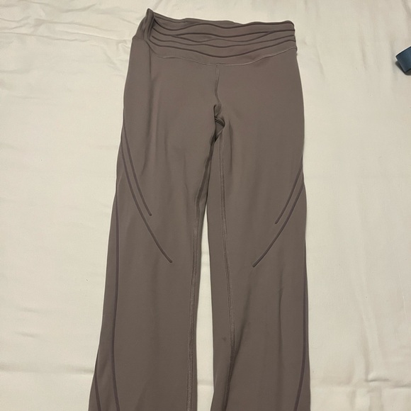 NWOT Lululemon Get in Line Super High-Rise Tight 28" - Picture 10 of 12